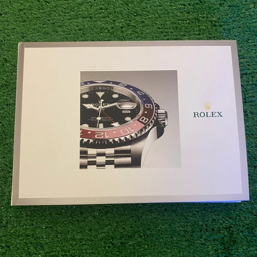 Rolex Watches 2018-2019 Watch Catalog Hardcover Catalog - Picture 5 of 5
